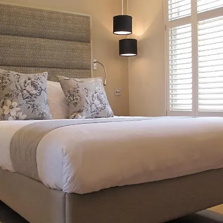 Boutique Barclay House London Townhouse - West London, Kensington, Chelsea, Fulham Bed & Breakfast